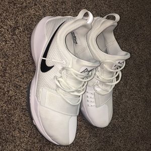 Nike Paul George 1. Amazing basketball shoes.